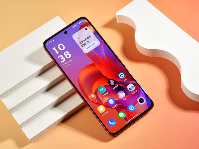 Ra mắt smartphone nhỏ gọn hiếm hoi phân khúc tầm trung: Mặt lưng giả da, chip Dimensity 7300, camera 50MP, có chống nước IP68- Ảnh 5. Ra mắt smartphone nhỏ gọn hiếm hoi phân khúc tầm trung: Mặt lưng giả da, chip Dimensity 7300, camera 50MP, có chống nước IP68- Ảnh 5.
